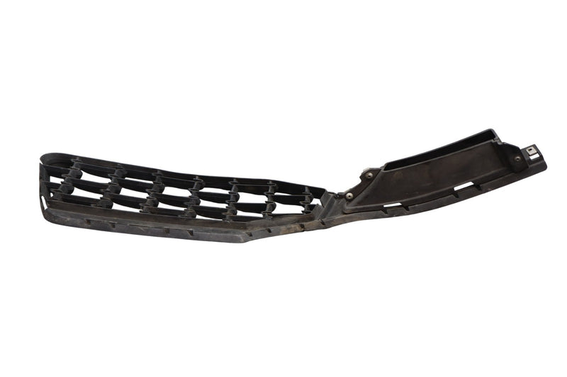 Load image into Gallery viewer, 17–22 Maserati Quattroporte Front Right Side Bumper Grille Cover Mesh Oem

