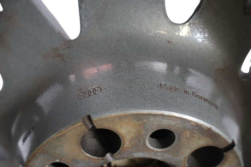 Load image into Gallery viewer, 12-18 Audi A7 Quattro 10 Spoke Alloy Wheel Rim 9Jx20H2 ET37 4H0601025AE Oem
