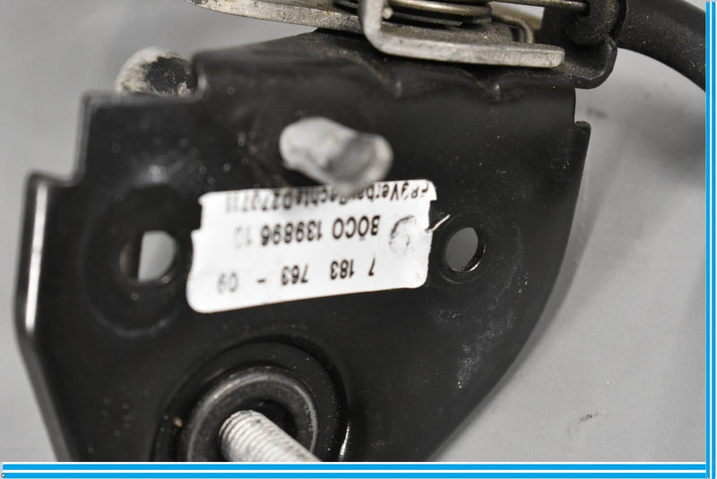 Load image into Gallery viewer, 09-17 BMW 650i 750i Front Left Side Hood Lock Latch Striker W/ Cable Oem
