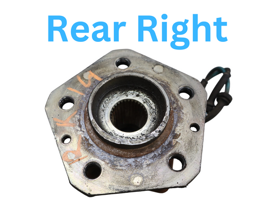 03-08 Maserati Quattroporte M139 Rear Right Side Spindle Knuckle Wheel Hub Oem