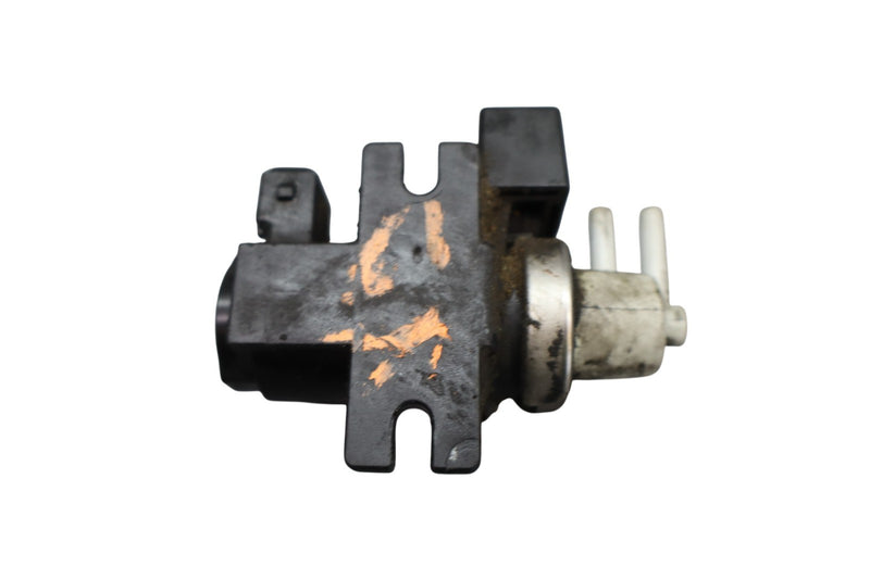 Load image into Gallery viewer, 08-14 BMW X5 X6 750Li  E70 Turbo Boost Solenoid Pressure Converter Valve Oem
