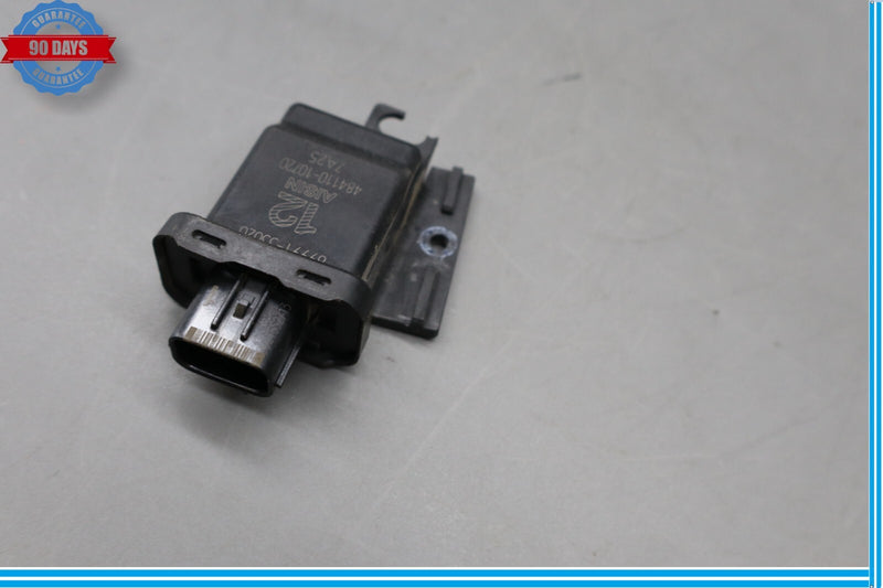 Load image into Gallery viewer, 07-12 Lexus LS460 LS460L XF40 Keyless Entry Theft Locking Module Unit Module Oem
