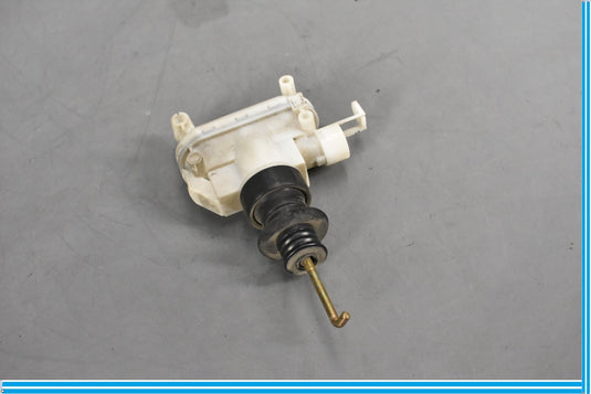 86-95 Mercedes 300SL W124 Rear Left Driver Side Vacuum Lock Actuator Element Oem