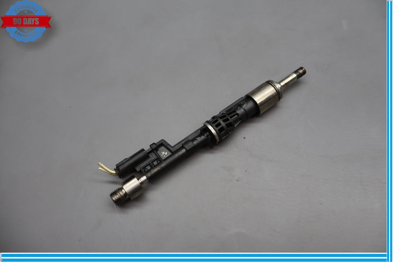 Load image into Gallery viewer, 11-16 BMW 535i xDrive Engine Motor Fuel Injector 0261500109 Oem
