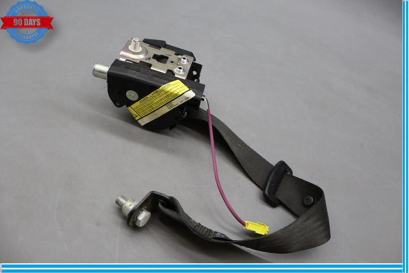 Load image into Gallery viewer, 05-08 Maserati Quattroporte M139 Rear Right or Left Side Seat Belt Seatbelt Oem
