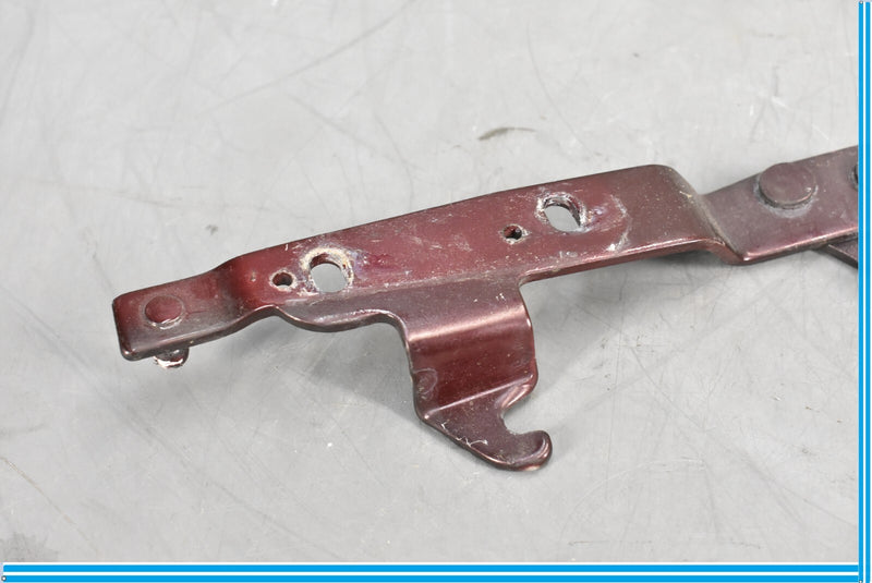 Load image into Gallery viewer, 04-13 Maserati Quattroporte M139 Front Right Passenger Side Hood Hinge Oem
