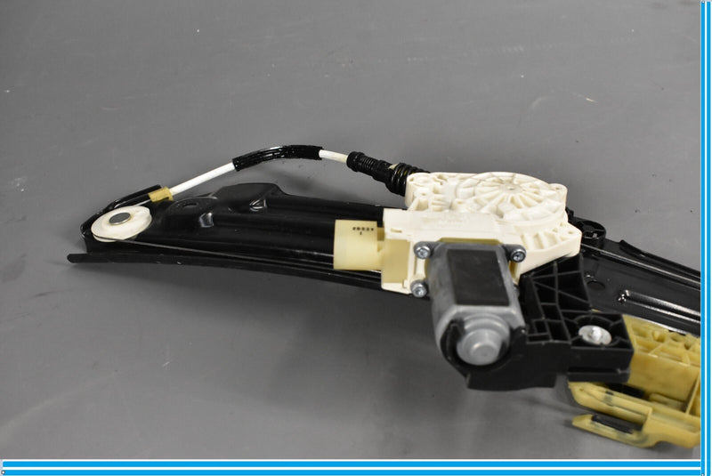 Load image into Gallery viewer, 11-16 BMW 528i 535i 550i Rear Right Passenger Side Window Regulator Motor Oem
