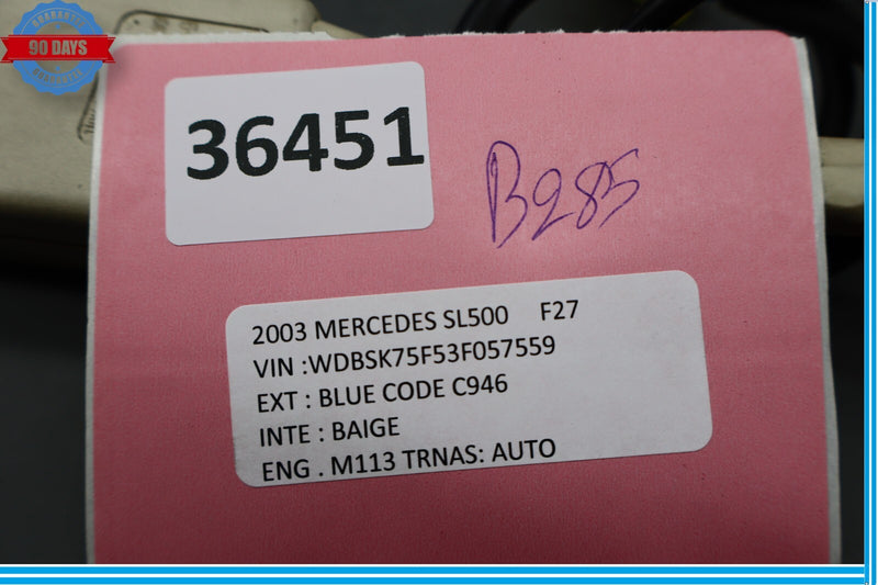 Load image into Gallery viewer, 03-06 Mercedes R230 SL500 SL55 AMG Front Right Side Seat Belt Buckle Oem
