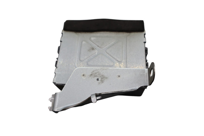 Load image into Gallery viewer, 02-05 Lexus SC430 Z40 Anti Theft Warning Alarm Control Module Unit ECU Oem

