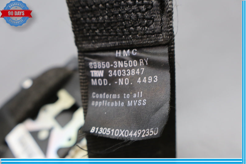 Load image into Gallery viewer, 11-13 Hyundai Equus SIG Rear Center Seat Belt Retractor w/ Latch End Buckle Oem
