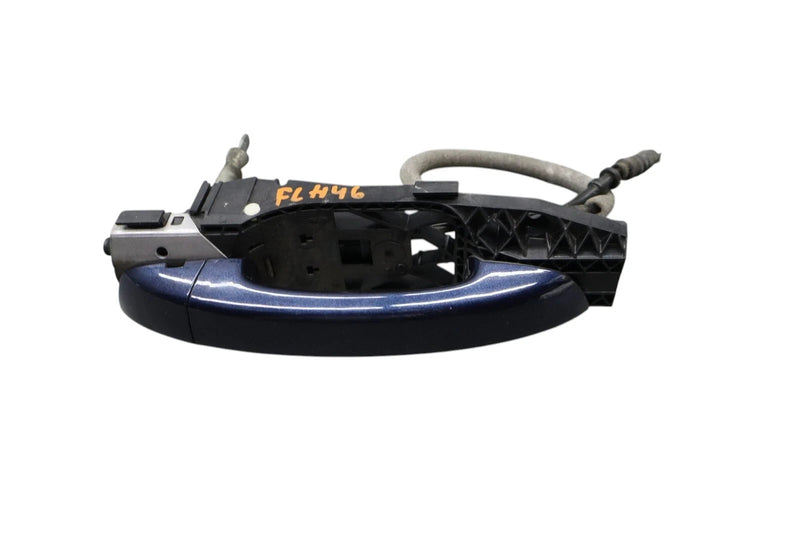 Load image into Gallery viewer, 11-12 Volkswagen VW Touareg Front Left Driver Side Exterior Door Handle Oem
