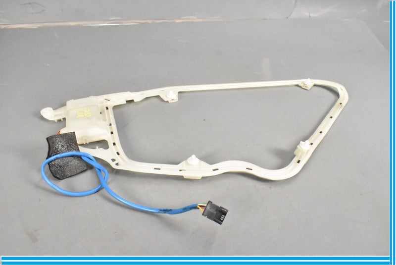 Load image into Gallery viewer, 00-06 Mercedes S500 S55 AMG W220 Rear Right Keyless Go Entry Antenna Oem
