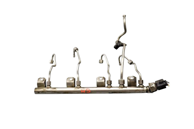 Load image into Gallery viewer, 08-17 BMW 750Li X6 650i High Pressure Fuel Injector Rail Tube 13537547600 Oem
