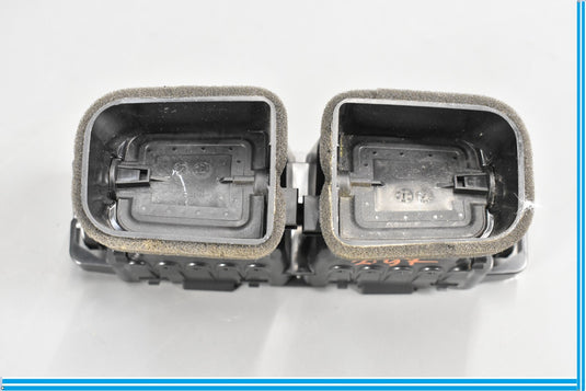 17-20 Jaguar F-Pace Center Console Rear Air Vent Grille Black GX63014A22AB Oem