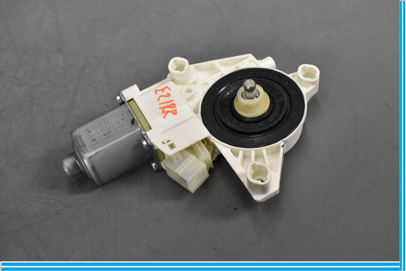 Load image into Gallery viewer, 13-16 Mercedes GL450 X166 Rear Right Side Door Window Regulator Motor Oem
