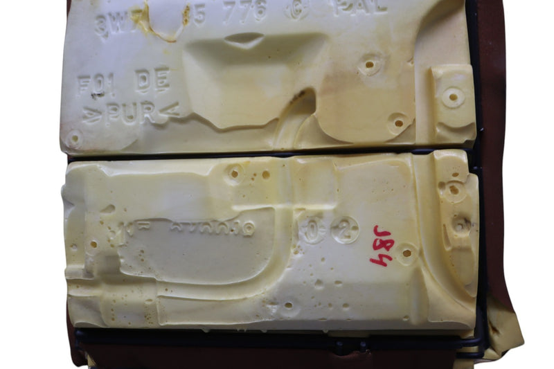 Load image into Gallery viewer, 07-11 Bentley Continental GTC Convertible Rear Top Upper Seat Cushion Oem
