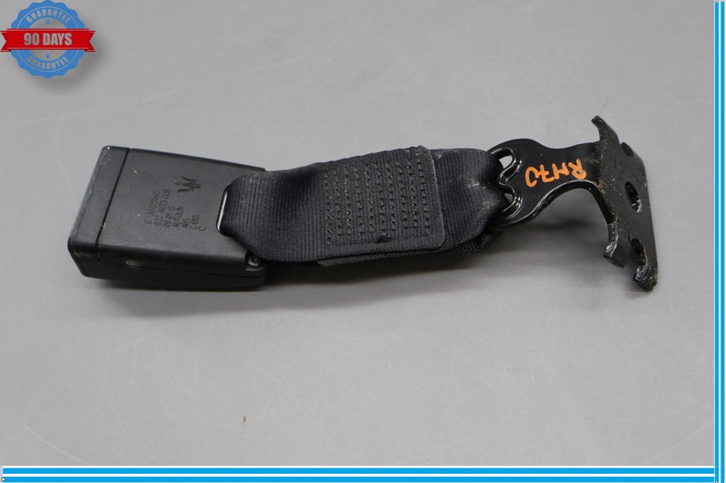 Load image into Gallery viewer, 14-22 Maserati Quattroporte M156 Rear Center Side Seat Belt Buckle Black Oem
