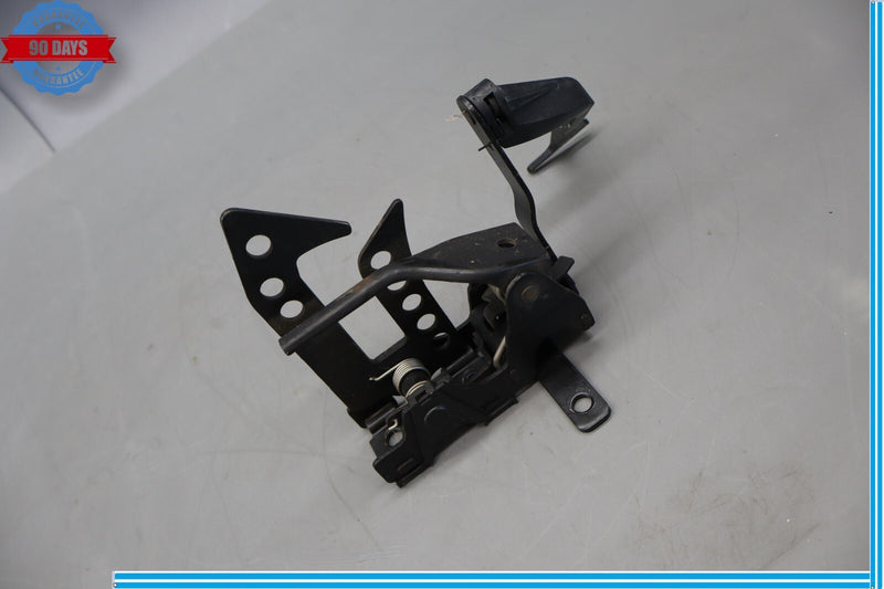 Load image into Gallery viewer, 07-13 Mercedes S350 S550 W221 Front Left/Right Side Hood Hinge Bracket Oem
