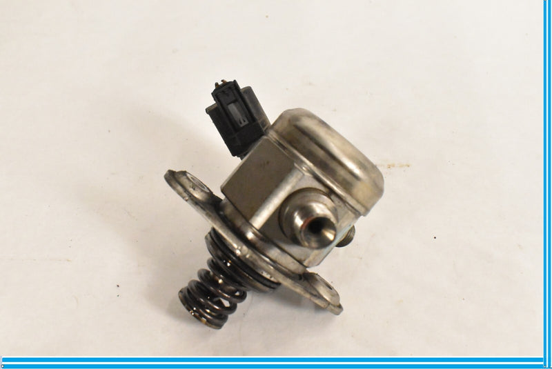 Load image into Gallery viewer, BMW F01 F02 E70 X5 750LI 750I N63 HIGH PRESSURE FUEL PUMP OEM
