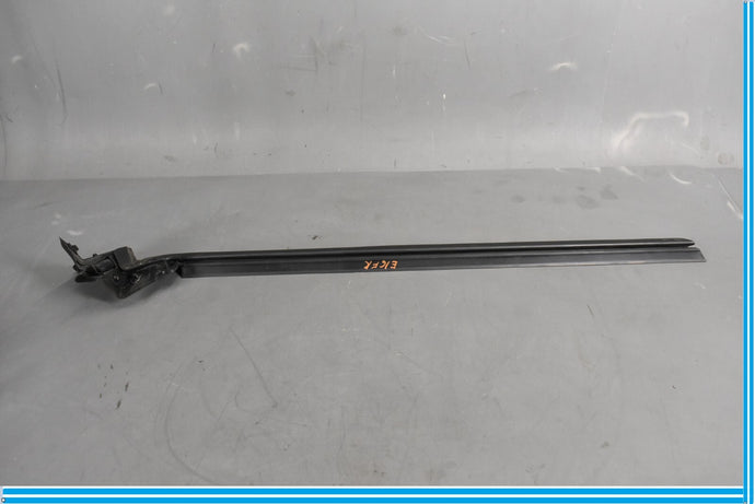 14-18 Mercedes CLA250 C117 Front Right Side Window Weather Strip Belt Seal Oem