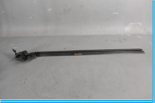 14-18 Mercedes CLA250 C117 Front Right Side Window Weather Strip Belt Seal Oem