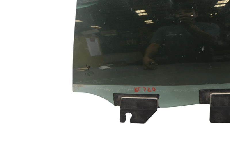 Load image into Gallery viewer, 14-22 Maserati Ghibli SQ4 M157 Rear Left Side Door Window Glass 670038121 Oem
