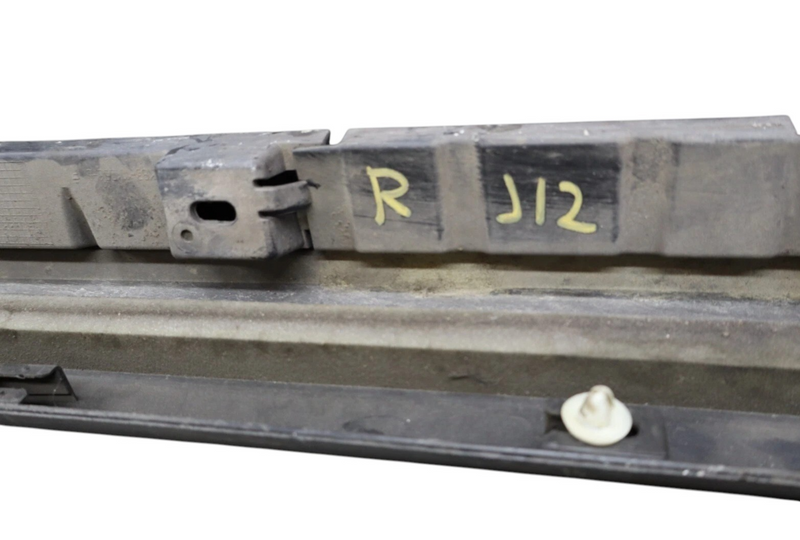 Load image into Gallery viewer, 17-23 Jaguar F-Pace Velar Right Passenger Side Skirt Rocker Molding Panel Oem
