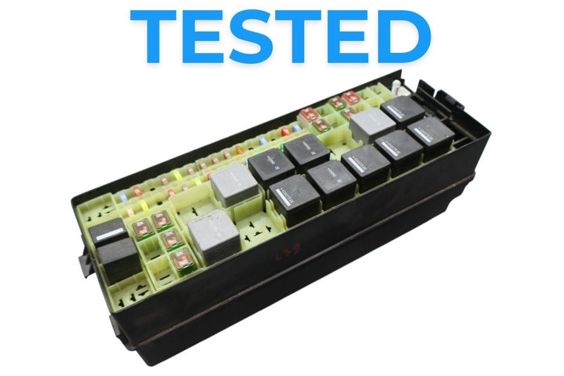 Load image into Gallery viewer, 14-16 Land Rover Range Rover Sport L494 Fuse Box Relay Junction Box Module Oem
