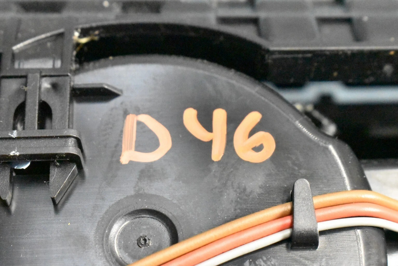 Load image into Gallery viewer, 11-14 Audi A8 Quattro Centre Console Cup Holder Trim Cover 4H2858601 Oem
