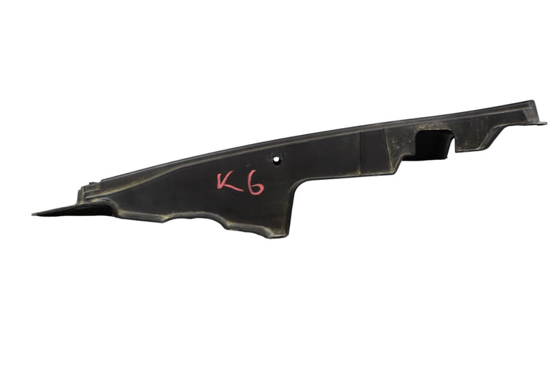 Load image into Gallery viewer, 15-20 Hyundai Genesis G80 Front Right Side Hood Seal Partition 84189B1000 Oem
