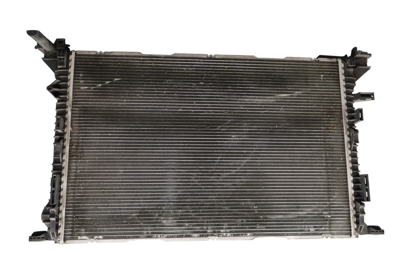 Load image into Gallery viewer, 09-16 Audi A7 A6 Quattro Engine Motor Cooling Coolant Radiator 8K0121251H Oem
