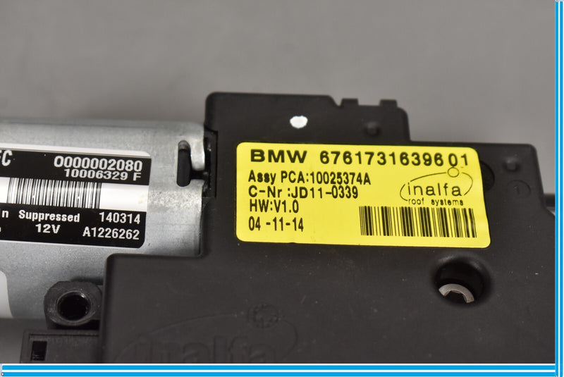Load image into Gallery viewer, 12-15 BMW E84 X1 Upper Panoramic Sliding Sunroof Moonroof Roof Drive Motor Oem
