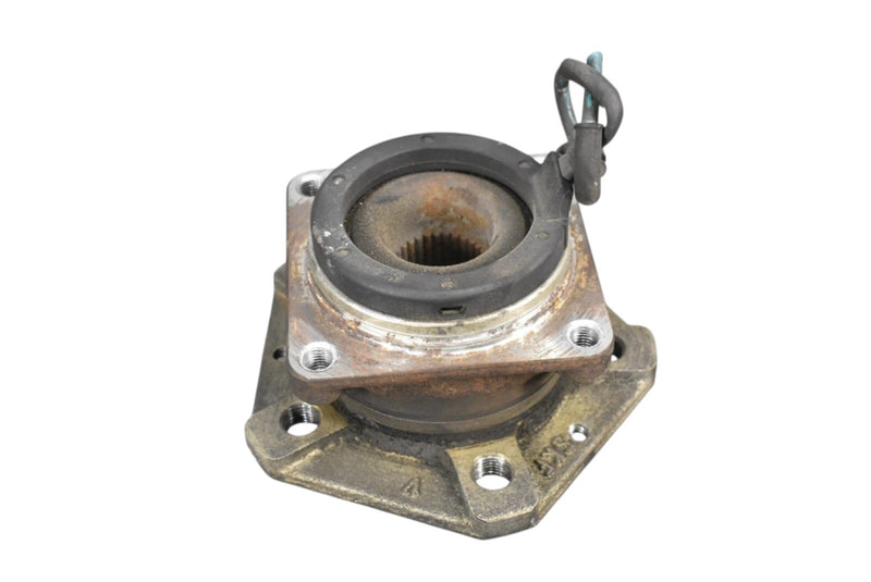 Load image into Gallery viewer, 03-10 Maserati Quattroporte M139 Front Right Side Spindle Knuckle Hub OEM
