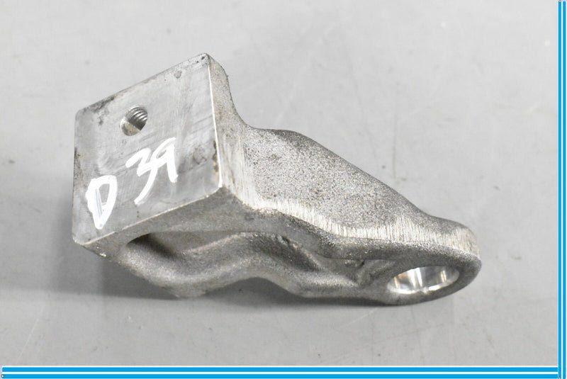 Load image into Gallery viewer, 02-08 W211 E55 CL55 SL55 S55 AMG Suspension Eye Bracket 1122230541 Oem
