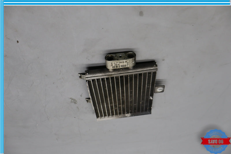Load image into Gallery viewer, 03-08 Mercedes R230 SL500 Cooling Radiator ABC Suspension Oil Cooler Oem
