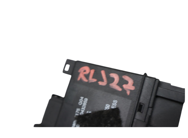 Load image into Gallery viewer, 06-11 Mercedes W219 CLS550 CLS500 Rear Left Side Door Control Module Oem
