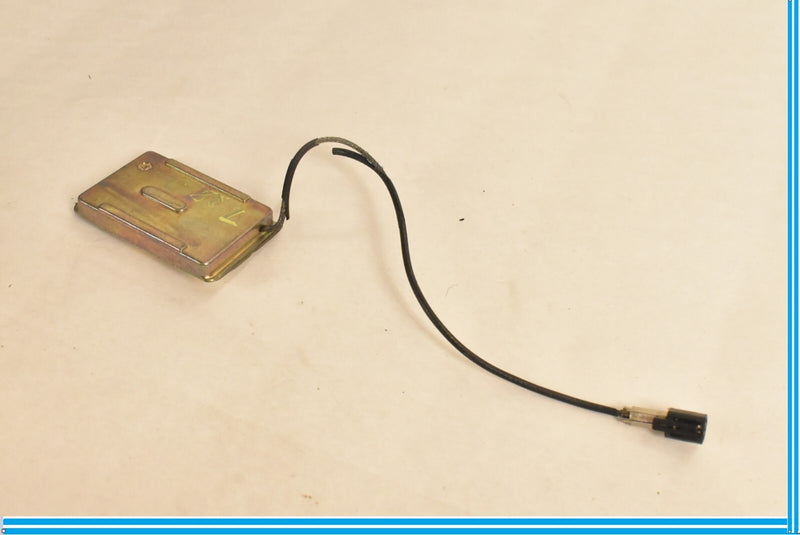 Load image into Gallery viewer, 03-06 Mercedes R230 SL500 SL55 AMG SL600 Keyless Go Entry Antenna OEM
