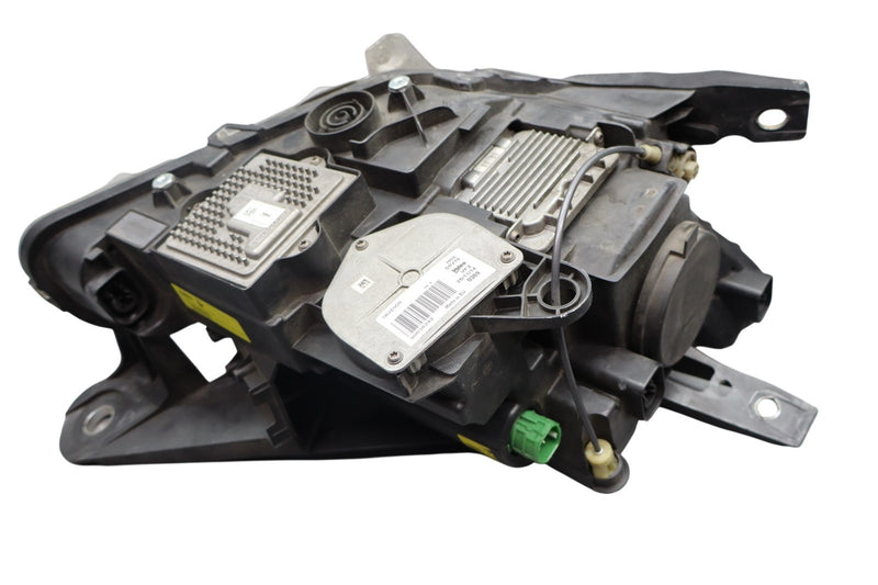 Load image into Gallery viewer, 14-17 Maserati Quattroporte Left Side Headlight Lamp HID Xenon 670006569 Oem

