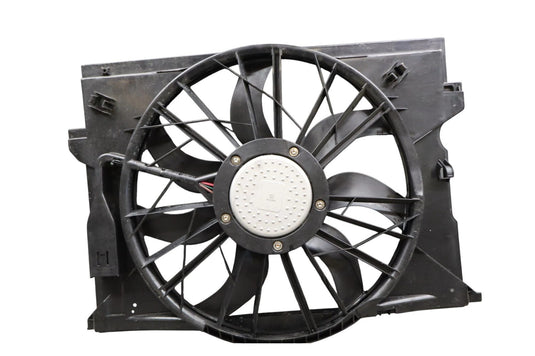 03-11 Mercedes CLS550 E350 Engine Motor Cooling Radiator Fan Motor W/Shroud Oem