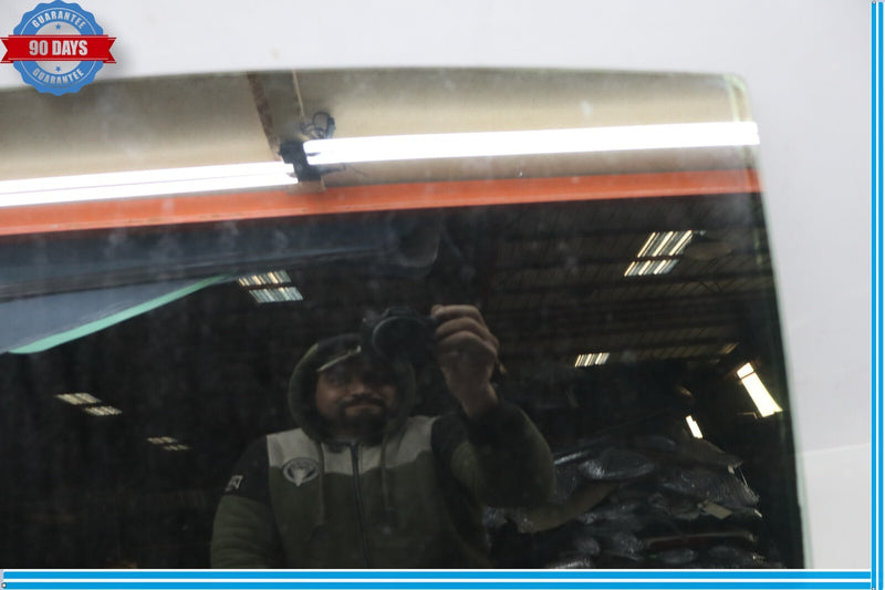 Load image into Gallery viewer, 12-18 Audi A6 A6 Quattro Rear Right Passenger Side Door Window Auto Glass Oem
