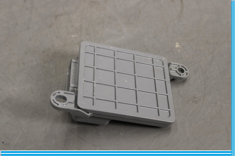 Load image into Gallery viewer, 11-17 Audi A8 A8L Front Right Seat Occupant Detection Module 4H0959339 Oem
