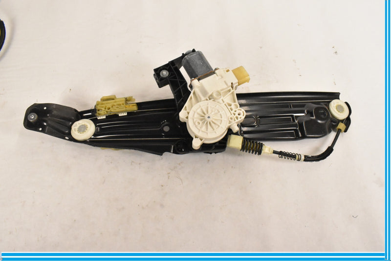 Load image into Gallery viewer, 2009-2015 BMW 750LI F02 RIGHT PASSENGER REAR WINDOW REGULATOR W/ MOTOR OEM
