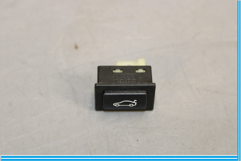 Load image into Gallery viewer, 07-13 BMW 335i 328i Rear Trunk Tailgate Unlock Switch Button Oem
