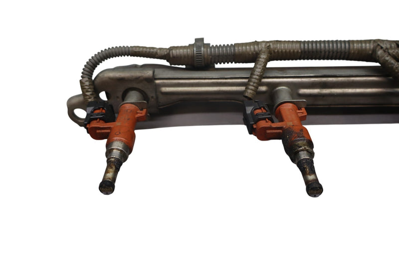 Load image into Gallery viewer, 07-17 Lexus USF40 LS460 Left Driver Side Outer Fuel Injection Rail Oem
