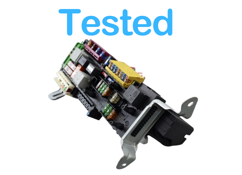 Load image into Gallery viewer, 10-18 Mercedes W218 CLS550 E350 E400 Rear SAM Fuse Box Relay Control Oem
