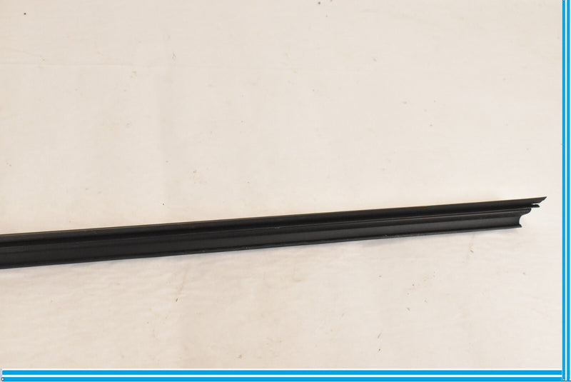 Load image into Gallery viewer, 2014-2018 MERCEDES CLA250 W117 FRONT RIGHT PASSENGER WINDOW INNET BELT SEAL OEM
