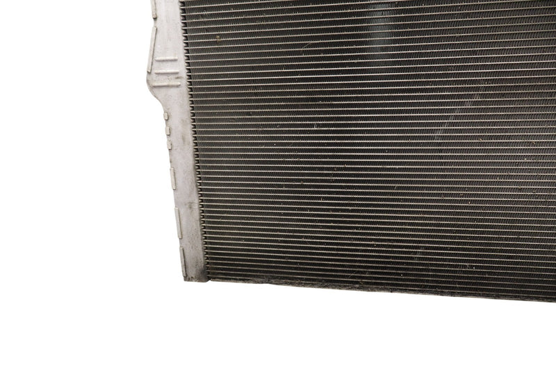 Load image into Gallery viewer, 09-15 BMW 750i 750Li xDrive Engine Cooling Cooler Radiator Assembly Oem
