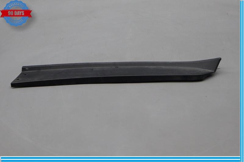 Load image into Gallery viewer, 17-20 Genesis G80 Front Right Passenger Side Fender Seal Trim Ledge Cover Oem
