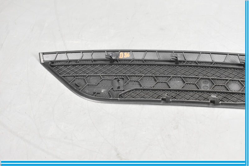 Load image into Gallery viewer, 08-11 Mercedes W204 C300 C350 Front Left Driver Dash Air Vent Trim Cover Oem
