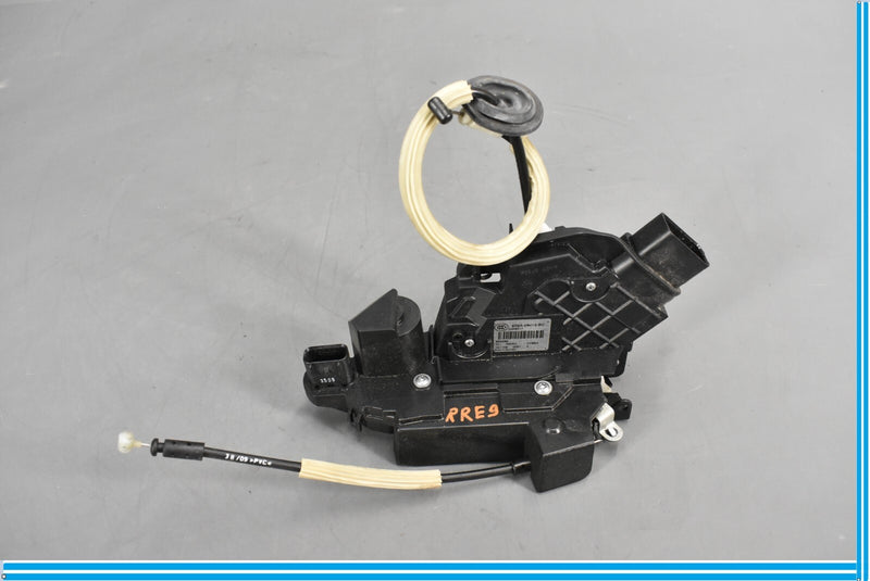 Load image into Gallery viewer, 10-13 Land Rover Range Rover Rear Right Passenger Door Lock Latch Actuator Oem
